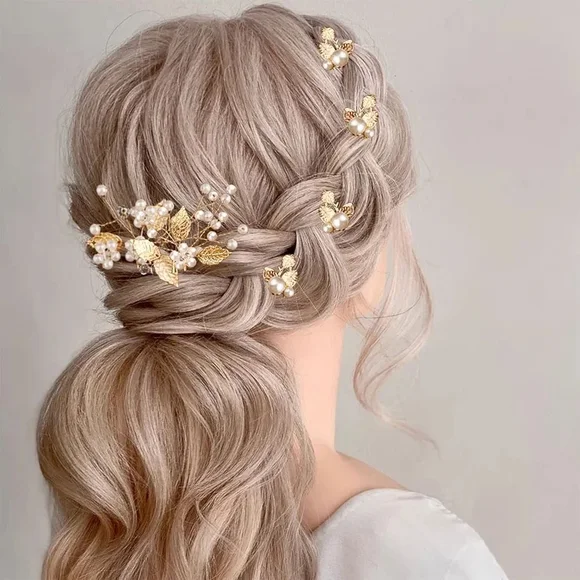 Elegant Gold and Pearl Hair Pins - Picture 2 of 5